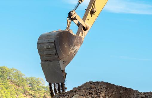 Primi igitur omnium statuuntur Epigonus et Eusebius