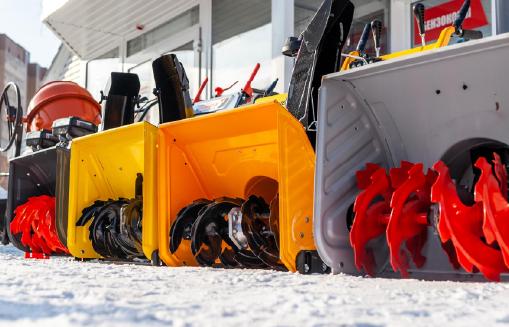 Primi igitur omnium statuuntur Epigonus et Eusebius